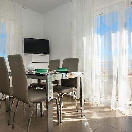 Vista Apartments Бол Екстер'єр фото