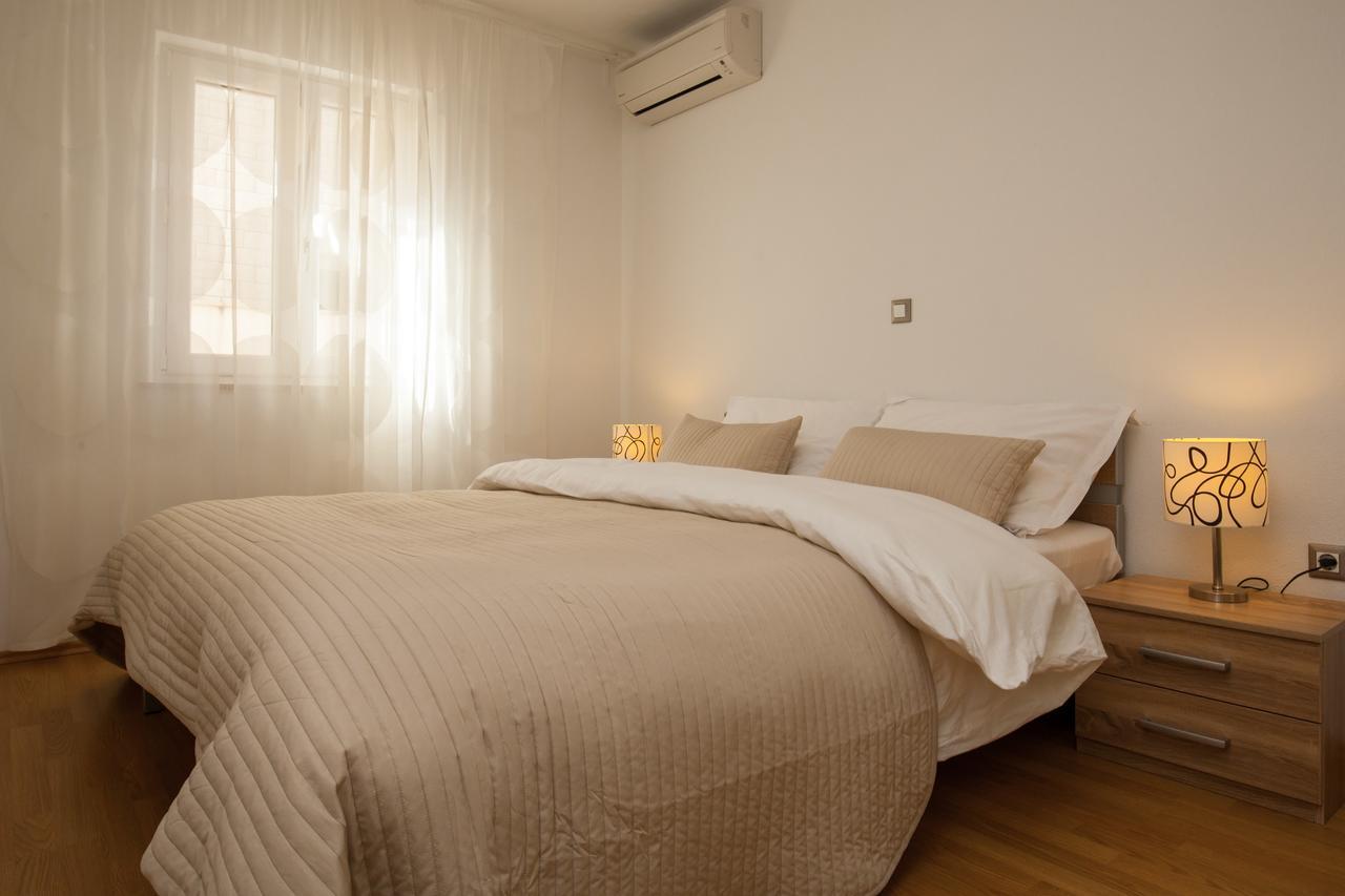 Vista Apartments Бол Екстер'єр фото